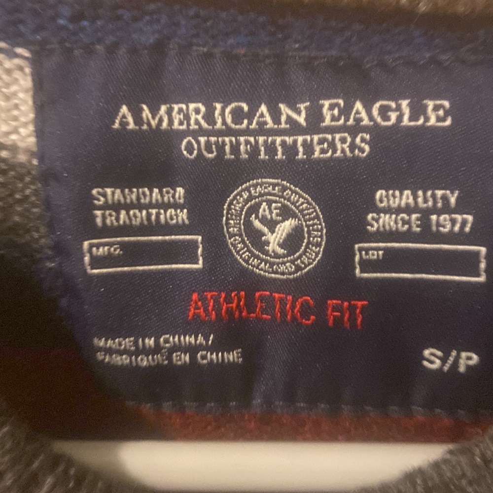 Women’s American Eagle Outfitters striped sweater size SP Athletic Fit - Picture 2 of 5
